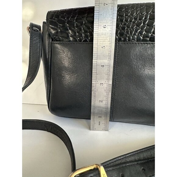 Vintage Etienne Aigner Flap Sling Bag Croc Embossed Black Leather 80s 90s Preppy - Picture 8 of 14